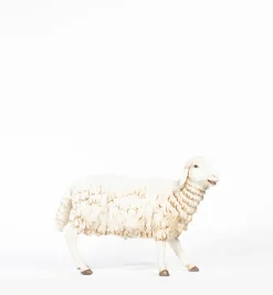 Pecora in piedi in resina per presepe cm.180